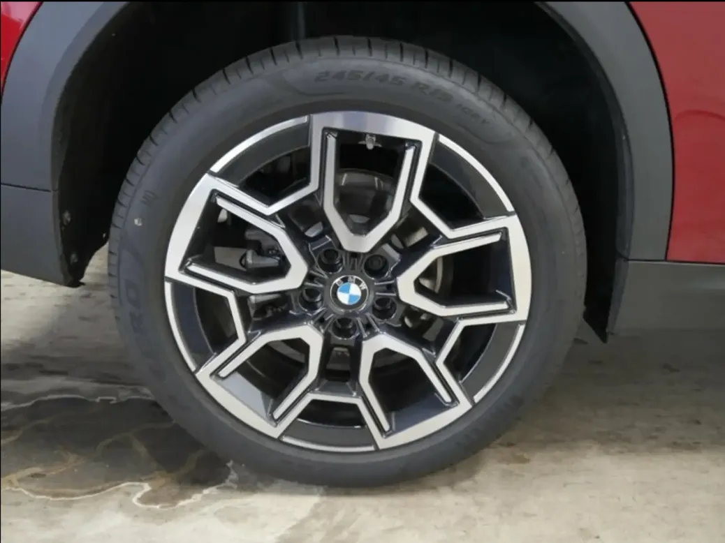 بي أم دبليو X2 2024